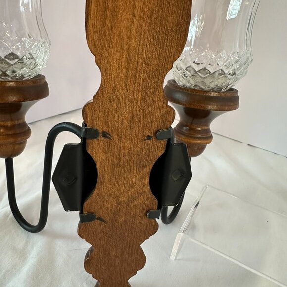 Homco Vtg Dark Wood Double Candelabra Sconce w/2 Clear Crystal Glass Pattern - Picture 8 of 9